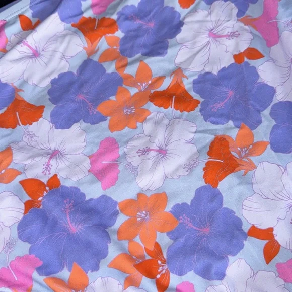 Bathing Suit - Picture 5 of 5